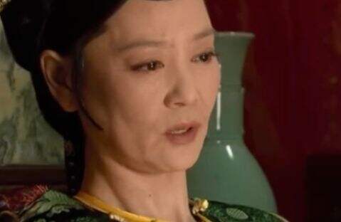 《甄嬛传》太后不愧是宫斗高手,一句话暴露了皇上的小秘密,可惜众人却未察觉