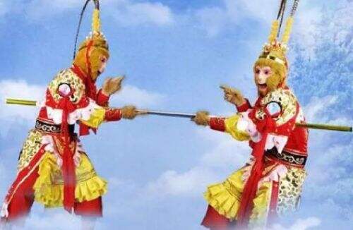《西游记》我们一直高估了孙悟空,剧中的这几个妖王,如果不搬救兵他一个都打不过