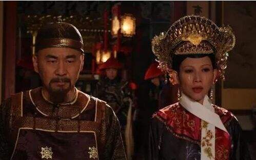 《甄嬛传》纯元明知宜修害自己,为何死前还要保她?其实这才是对她的报复!