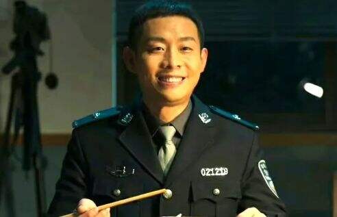 《狂飙》已过去一年,两大主演彻底拉开了差距,果然好演员离不开好剧本