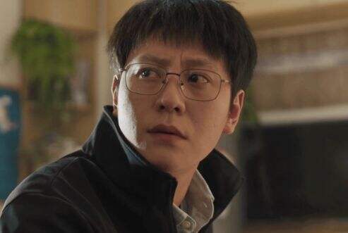 《凡人歌》沈磊太让人心疼，谢美蓝把他当笑话，当众被人说“没用”