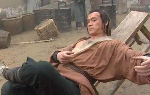 《水浒传》武松为兄报仇，杀了潘金莲和西门庆，却放过了最该杀的人