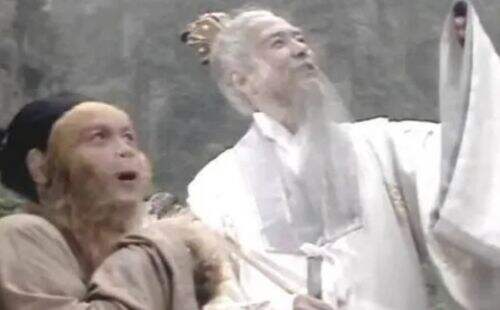 《西游记》孙悟空只学了几年法术,为何比几万年的神仙还厉害,你看看他学的是什么