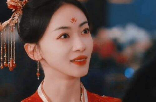《春花焰》首播开启,剧评新鲜出炉,没想到网友的评价出奇一致!