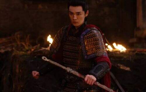 《春花焰》他简直是“最惨皇子”,机关算尽敌不过主角光环,强行被剧本杀