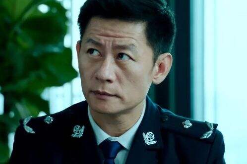 《宿敌》敌特卧底竟有两个?吴豫被自己人枪杀,郭伟发现真相为时已晚