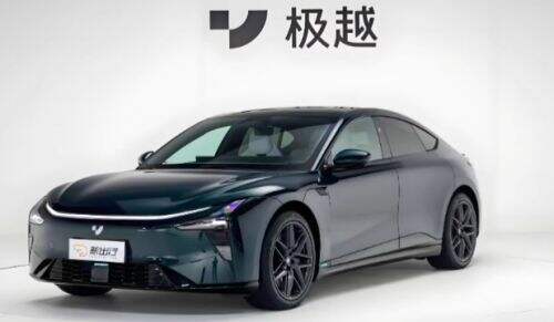 极越CEO发长文道歉，称自己并未跑路，向大家进行道歉，将自掏腰包解决问题