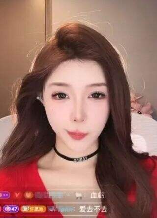 女主播自曝天价出场费,称只要大哥粉给钱就行,网友:谁会愿意?