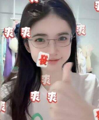 狗头萝莉一觉醒来再多3个金主订单，称争取明年开店，网友：越来越好