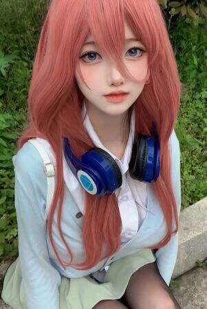 《五等分的花嫁》中野三玖COS:颜值爆表,身材绝好,呆萌少女谁不爱