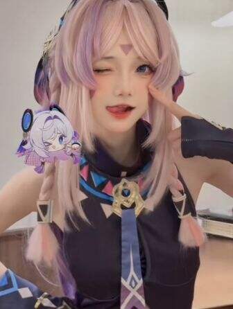 《原神》茜特菈莉超美COS：可爱动人，还原度太高，不愧是黑曜石奶奶