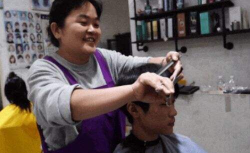 发型师晓华广州开剪，爆改平头中年大叔，剪完秒变叔圈男子爱豆