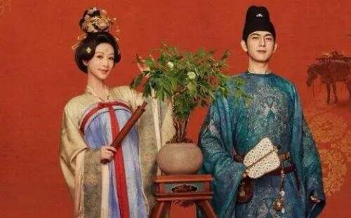 热搜第一！《国色芳华》剧方道歉，被指“妆造抄袭”，原作者或将索赔