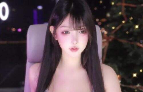 米娜介绍美女闺蜜给亲弟弟,不料反遭弟弟嫌弃,网友:看不上推给我