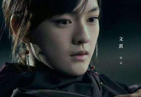 《异人之下2》人气爆火,严屹宽肖自在压迫感拉满,文淇版陈朵太还原