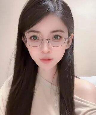 狗头萝莉大方承认黑历史,打假多个“假号”,提醒粉丝别被骗了