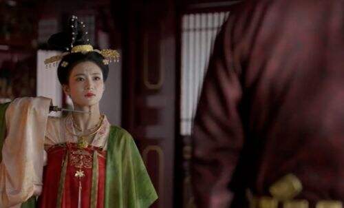 《国色芳华》县主李幼贞拼命想嫁给刘畅,却不知这才是她噩梦的开始