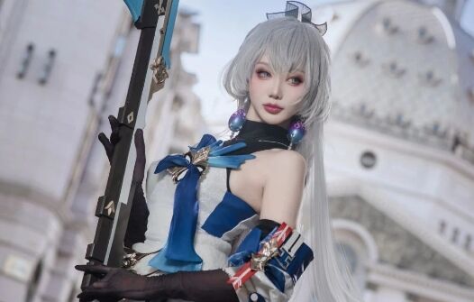 《崩铁》布洛妮娅COS: