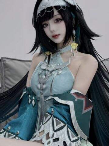 《原神》蓝砚超美COS：苗疆少女太好看，举手投足尽显魅力