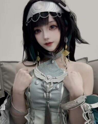 《原神》蓝砚超美COS：苗疆少女太好看，举手投足尽显魅力