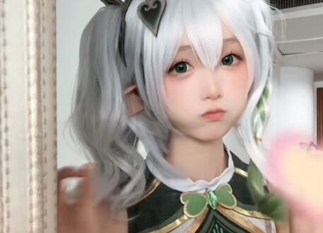 高颜值美女COS《原神》纳西妲:甜妹果然才是王道,小小只非常可爱