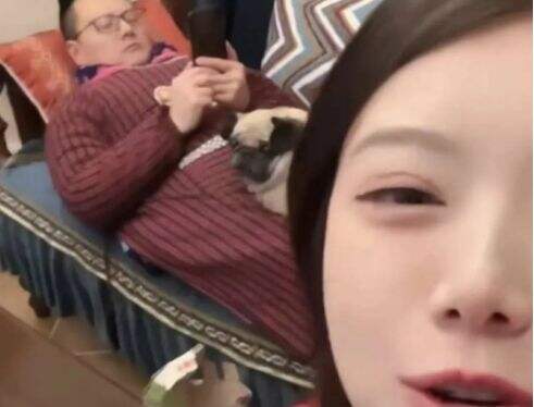 女主持骆歆称喜欢大40岁的,父亲听后当场红温,节目效果拉满