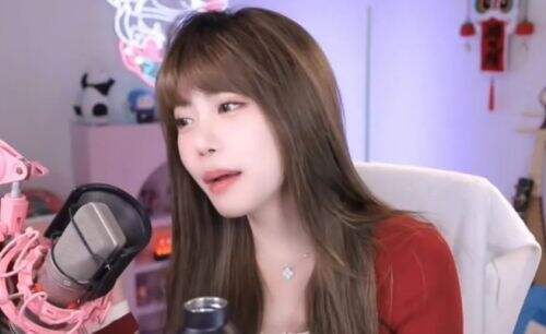 周淑怡称爸爸很开明,也会看自己直播跳舞,网友:太意想不到了