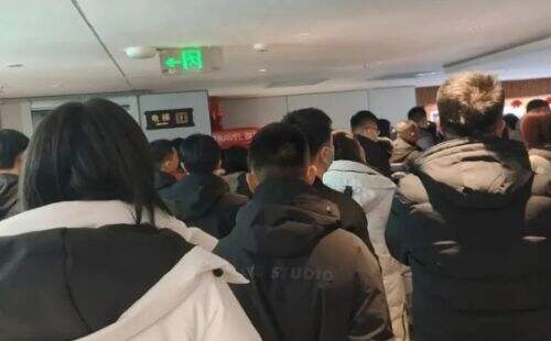 《哪吒2》敖光一出场,全场都在喊“哇”,网友:我就说他是冤枉的