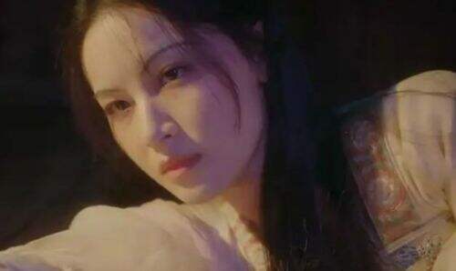 《掌心》原本冲着刘诗诗去的,结果被徐娇饰演的皇家贵女硬控了