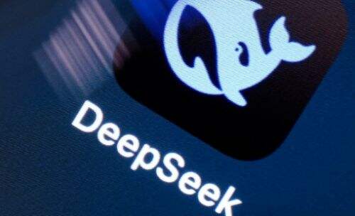 DeepSeek爆冷出局,国行苹果AI选定阿里,iPhone即将推出AI功能