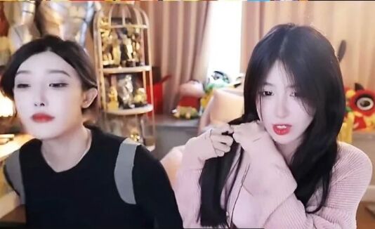 呆妹儿直播喊话钱佳，称其私下说道歉，开播又撒谎，直言不接受调解
