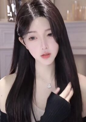 知名女主播称刷礼物2000W就退网,天价标准引热议,网友:想太多了