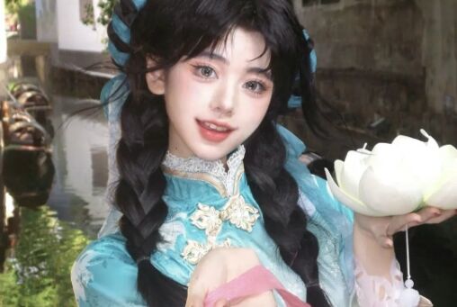 《王者荣耀》西施典藏版COS:烟雨江南,清纯可人,温柔典雅太好看