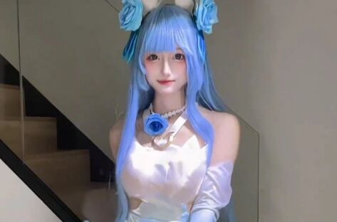 《王者荣耀》公孙离COS: