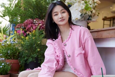 曝Miss身价超5个亿，电竞大小姐名不虚传，骆歆：自己连1/20都不到