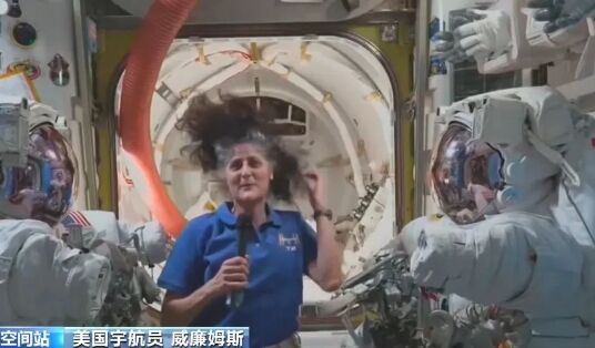 滞留太空超9个月,两名美国宇航员终于回家,官方承认健康出问题