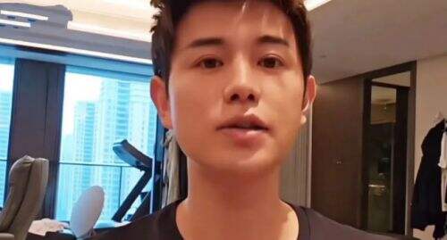 1.3亿违约金?!童锦程想走走不得